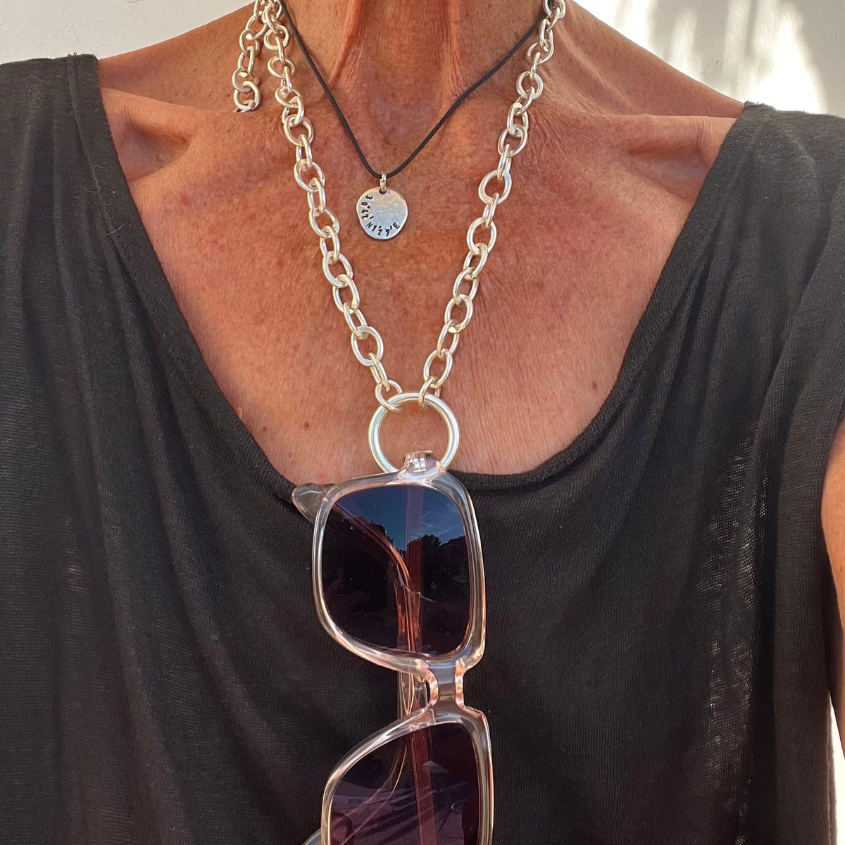 CHAIN + CHAIN FOR YOUR GLASSES-thumbmail-2