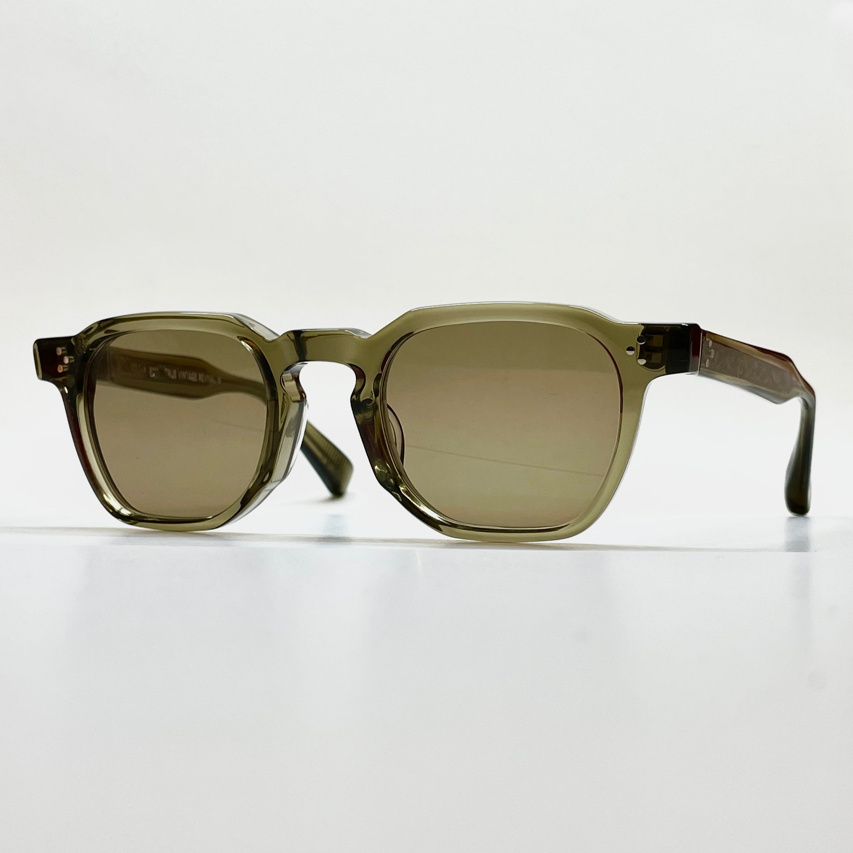 TVR 527 FRENCH VINTAGE QUADRA OLIVE