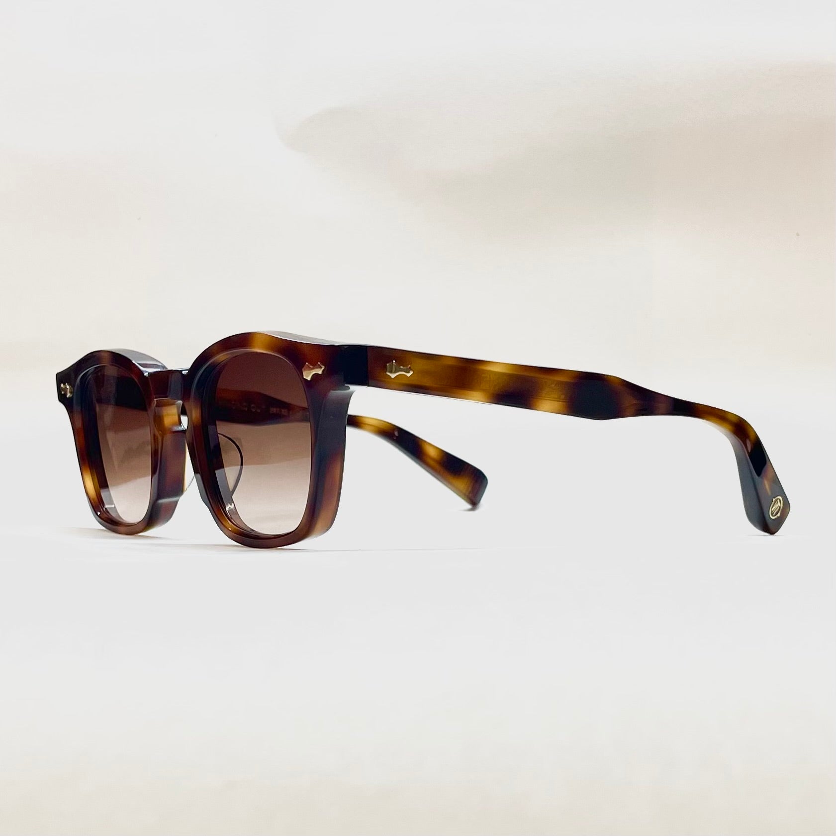 TVR SERIES 4 DIAMOND CUT DEMI AMBER-thumbmail-2