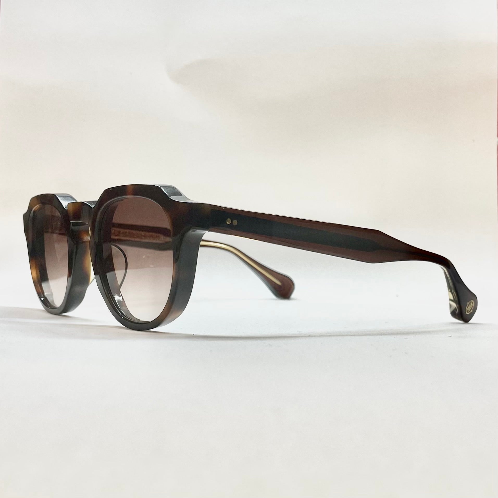 TVR SERIES 1 DIAMOND CUT DEMI AMBER-thumbmail-2