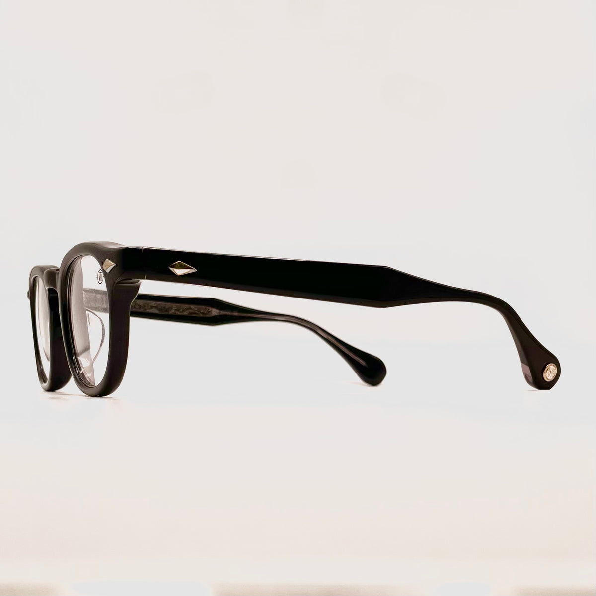 TVR 504 46 KURO | BLACK-thumbmail-2